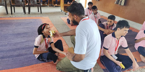Food and toys distributed to 40 children at Sadbhavana, Ajmer